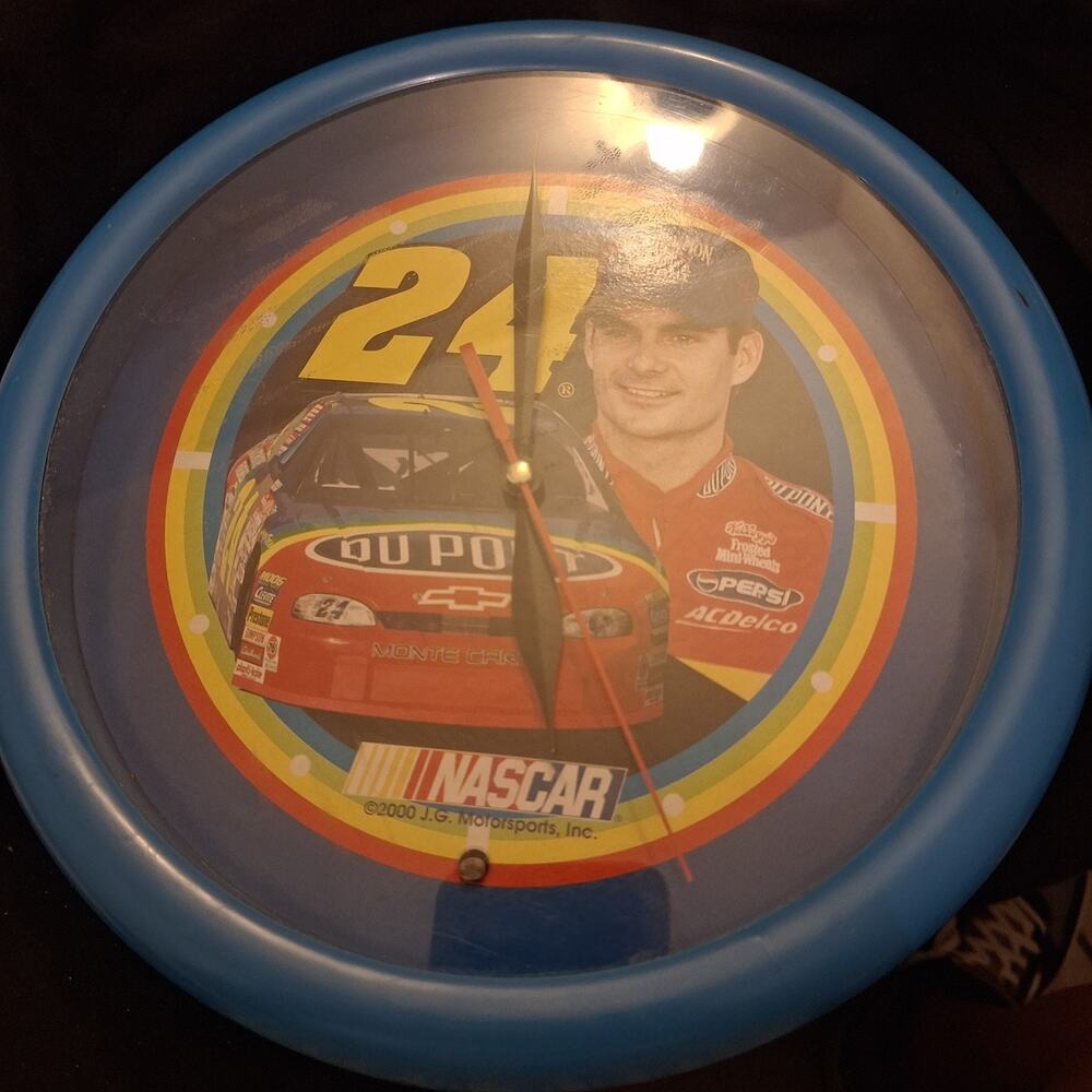 Jeff Gordon NASCAR Racing Clock w/Hourly Sound & C.O.A. Tested, Works 2000.
